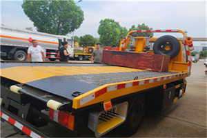 晋源附近拖车电话号码服务