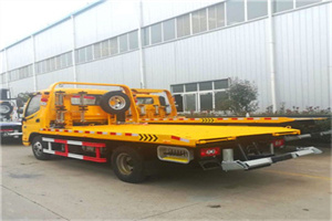 晋源附近拖车救援搭电